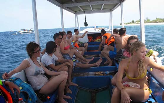 Read more about the article Water Sports and Kintamani Tour