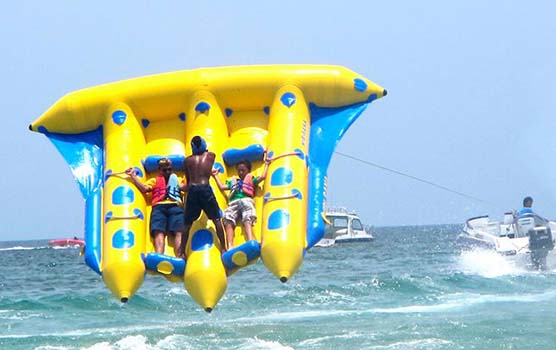 Read more about the article Water Sports and Uluwatu Tour